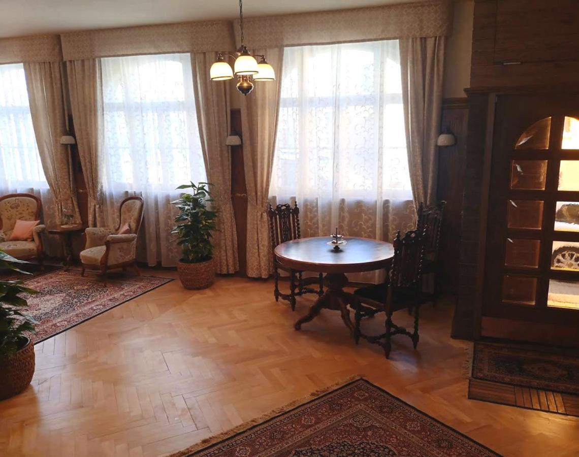 Hotel Adler Санкт Георген им Шварцвалд Екстериор снимка